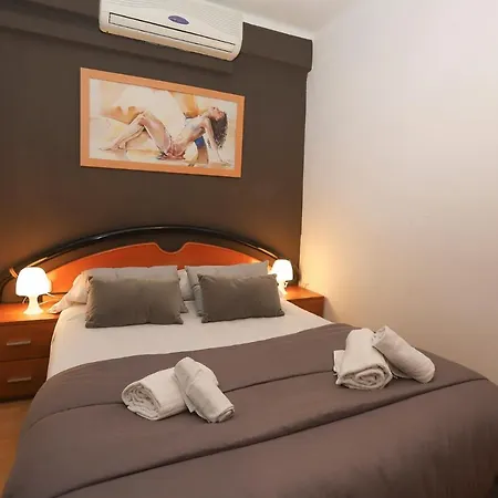 Διαμέρισμα Differentflats Santa Rosa